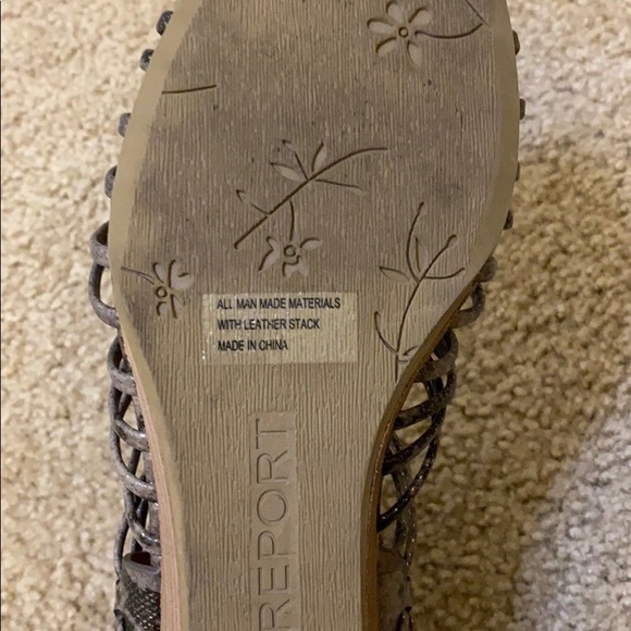 Report Snakeskin Sandals - Picture 4 of 4